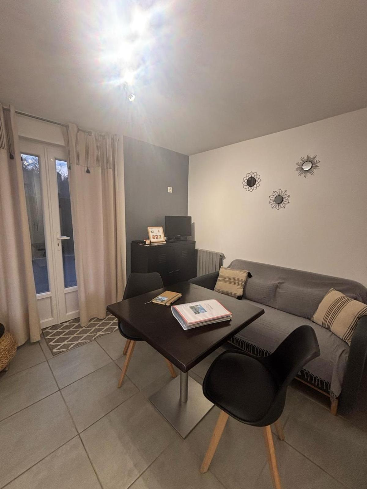 Appartement En Aveyron Aubin  Exteriér fotografie